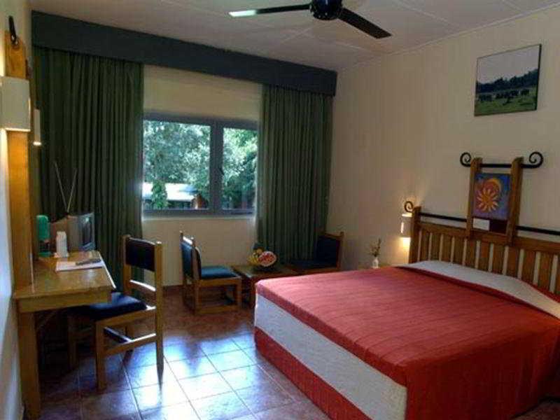 Miridiya Lake Resort Anuradhapura Kültér fotó