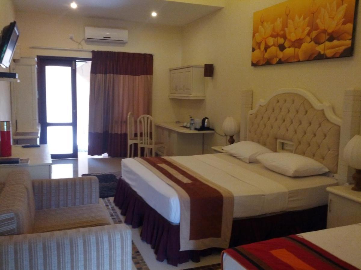Miridiya Lake Resort Anuradhapura Szoba fotó